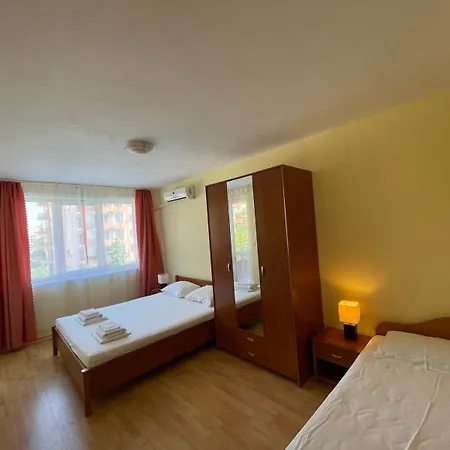 Noks Sp Apartments-elenite Апартамент *